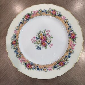 Limoges France La  Cloche pattern Tiresomeness Vogt  9 3/4!Dinner Plate